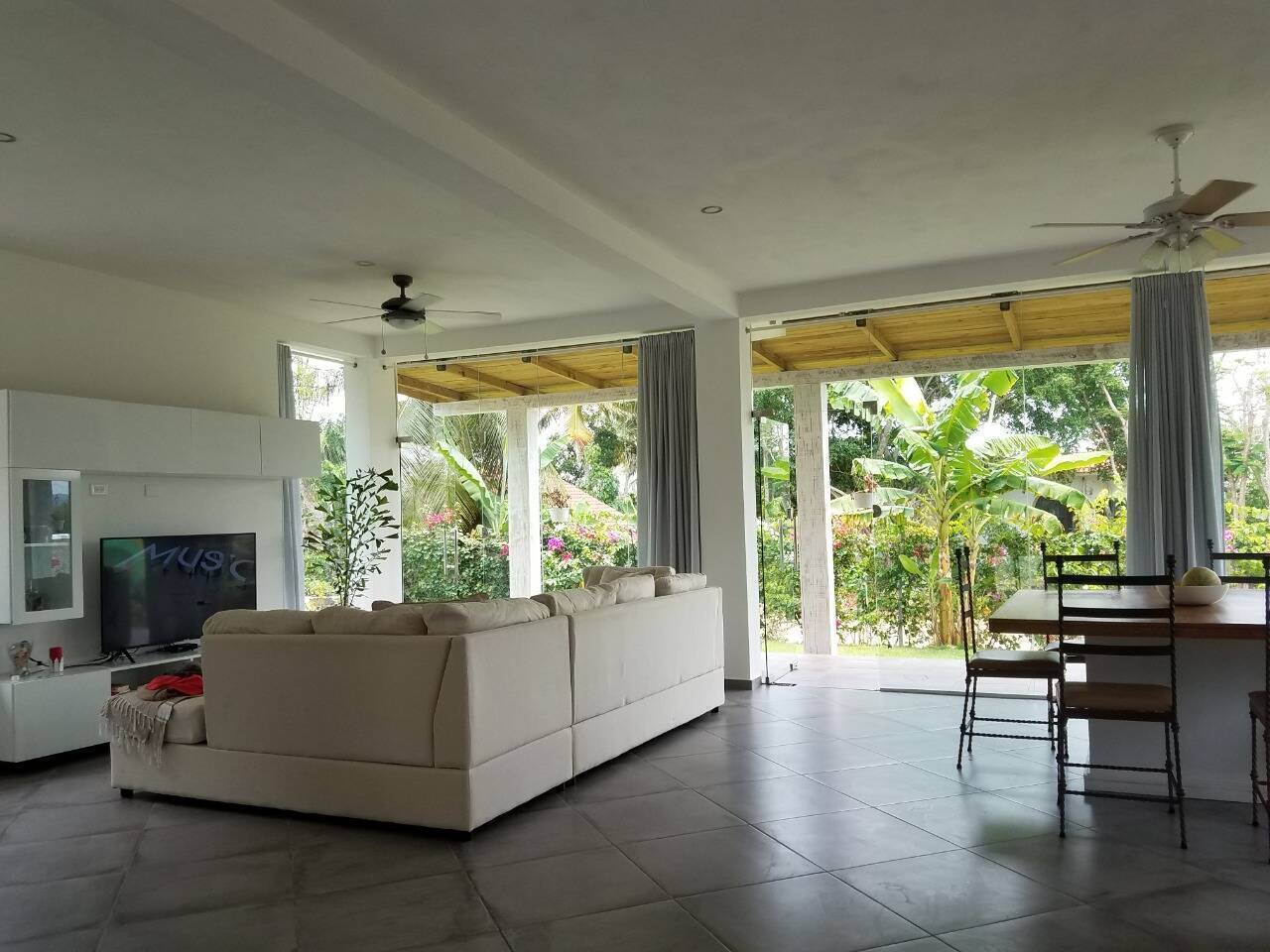 #CA-2128VI - Casa para Venta en Cabarete - Puerto Plata